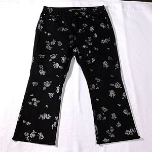 Michael Kors Black Rose Jeans Size ‎  Size 10 Fairygoth Whimsigoth